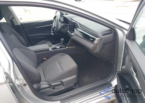 2025 Toyota Camry Le из США, поврежденный, VIN 4T1DAACK7SU070975